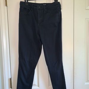 Universal Thread Black High Rise Skinny Jeans